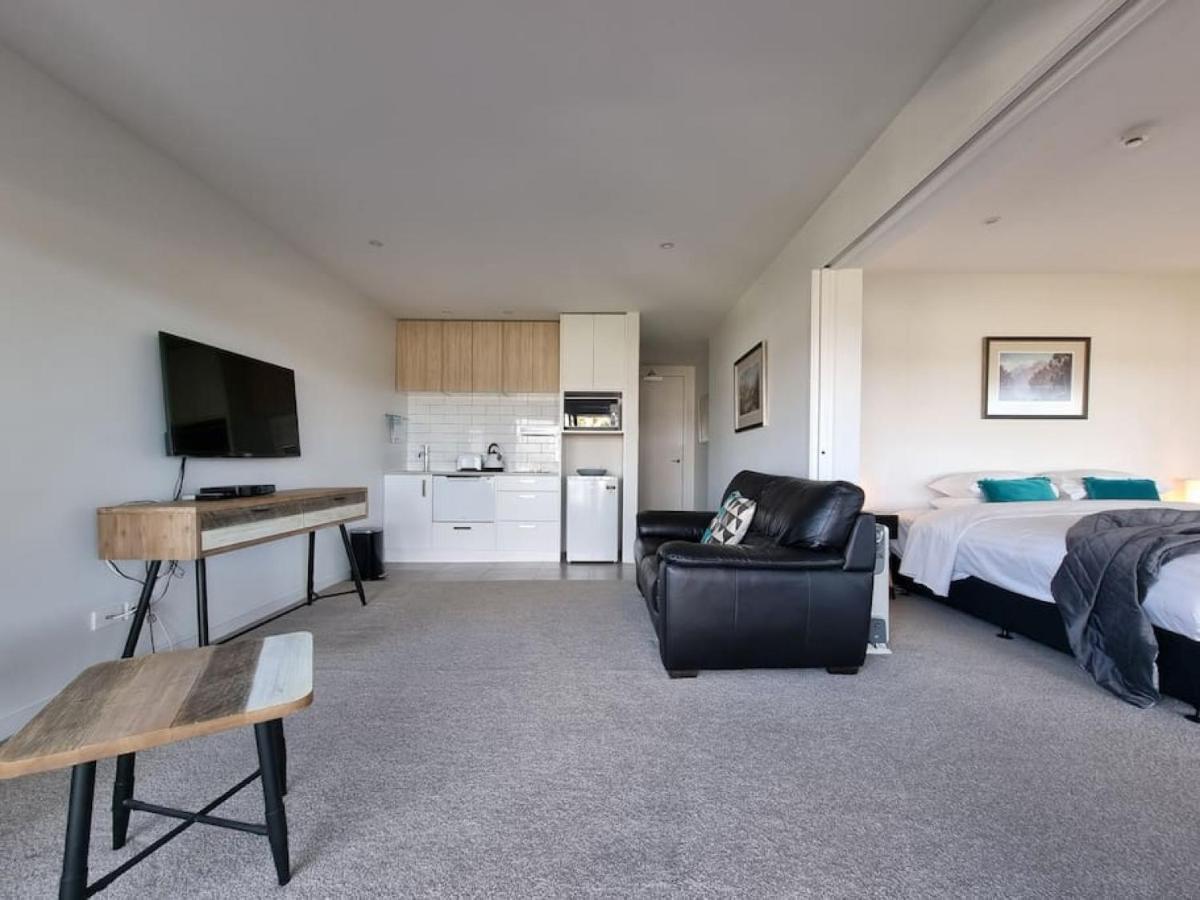 Fabulous Castor Bay 1 Bedroom With Views And Skytv Auckland Exterior photo